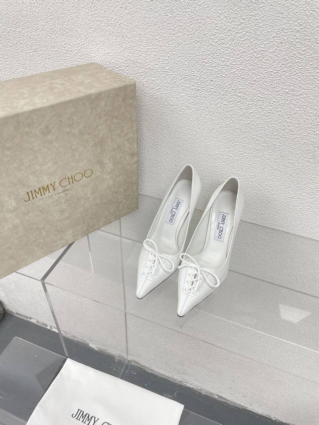 Jc单鞋 Jimmychoo墨尔本 高跟单鞋 白色 Collins Store Jimmy Choo 2024 Logo系列是太火了，最近好多宝宝来到colli